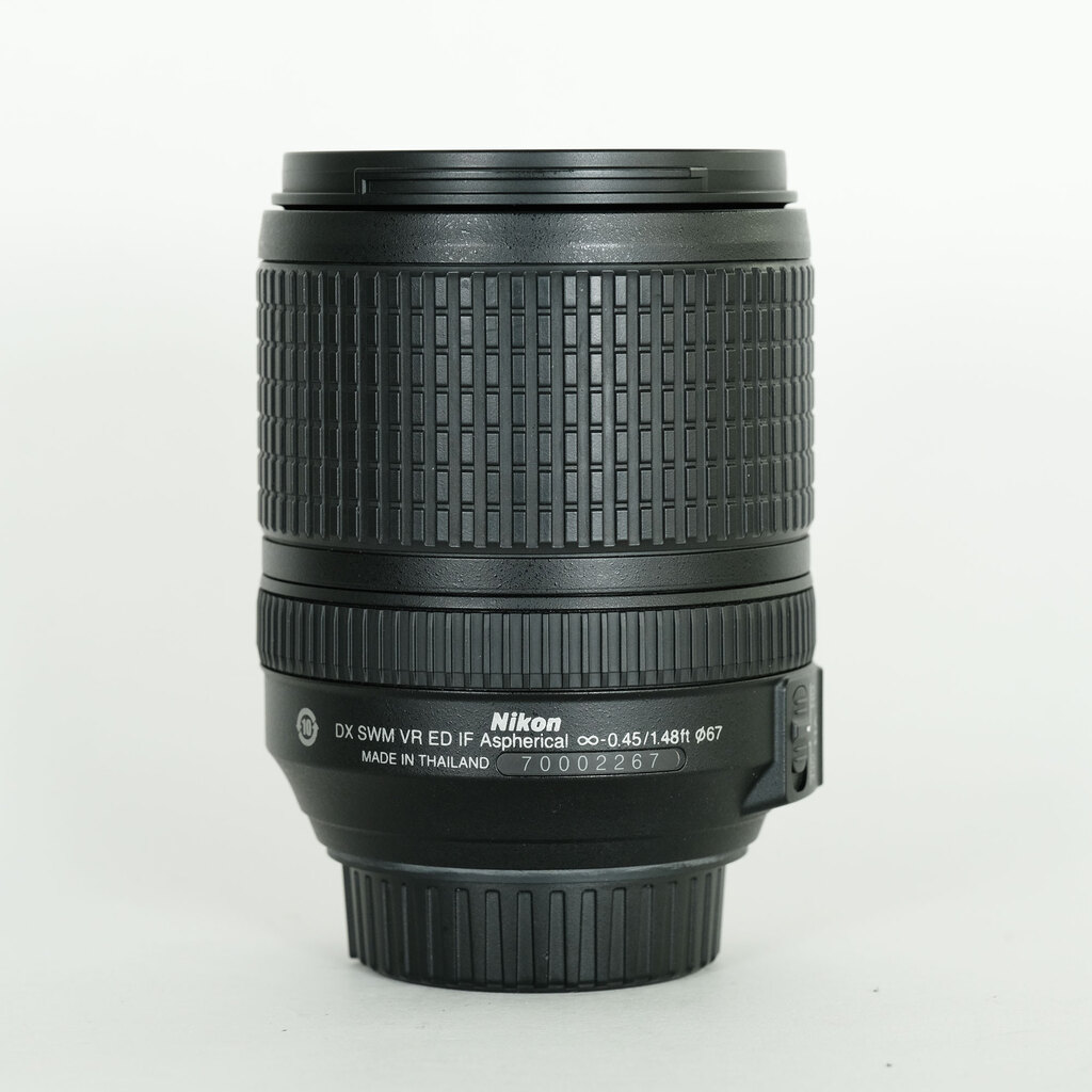 Nikon AF-S DX NIKKOR 18-140mm F3.5-5.6G ED VR Nikon AF-S DX NIKKOR 18-140mm F3.5-5.6G ED VR