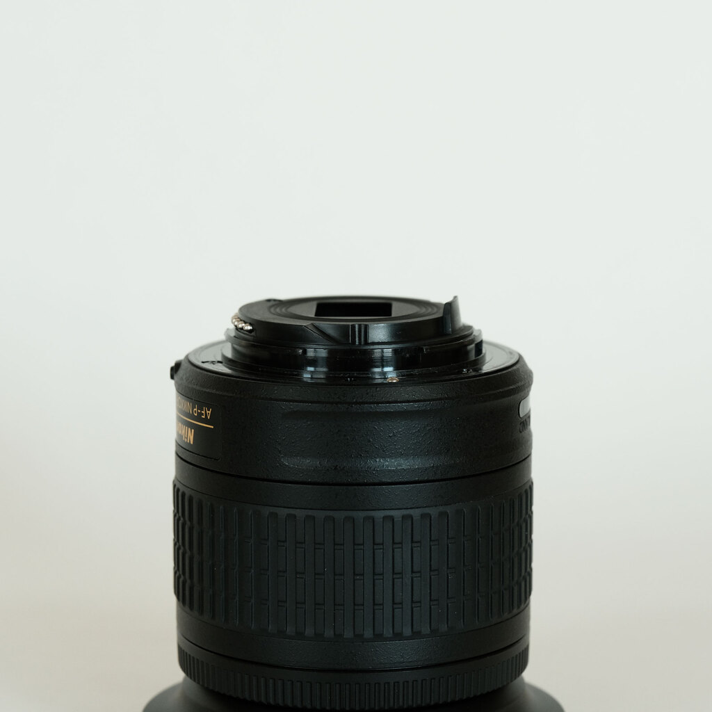 Nikon AF-P DX NIKKOR 10-20mm F4.5-5.6G VR Nikon AF-P DX NIKKOR 10-20mm F4.5-5.6G VR