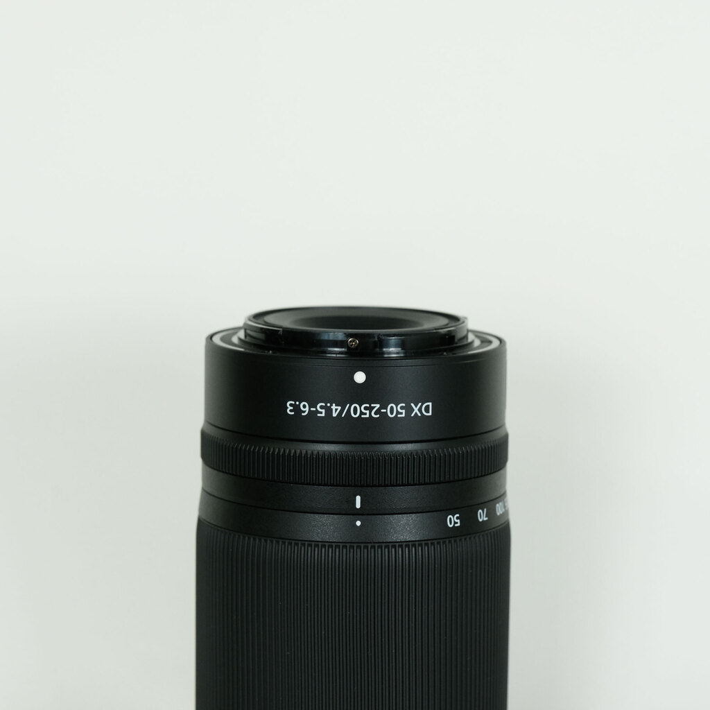 Nikon NIKKOR Z DX 50-250mm f/4.5-6.3 VR Nikon NIKKOR Z DX 50-250mm f/4.5-6.3 VR