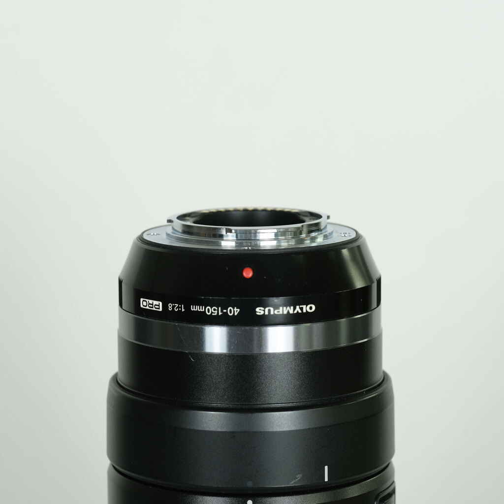 OLYMPUS M.ZUIKO DIGITAL ED 40-150mm F2.8 PRO OLYMPUS M.ZUIKO DIGITAL ED 40-150mm F2.8 PRO