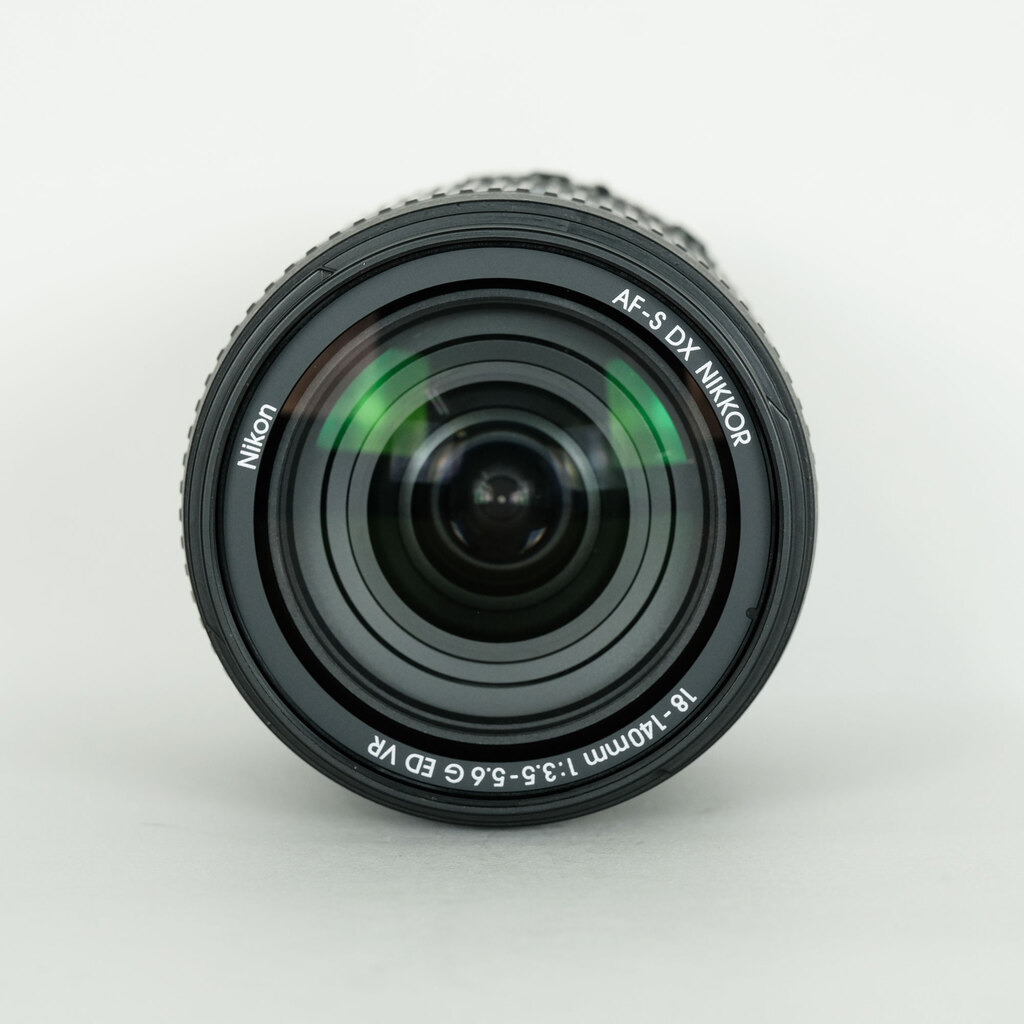 Nikon AF-S DX NIKKOR 18-140mm F3.5-5.6G ED VR