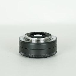 Canon EF-M22mm F2 STM