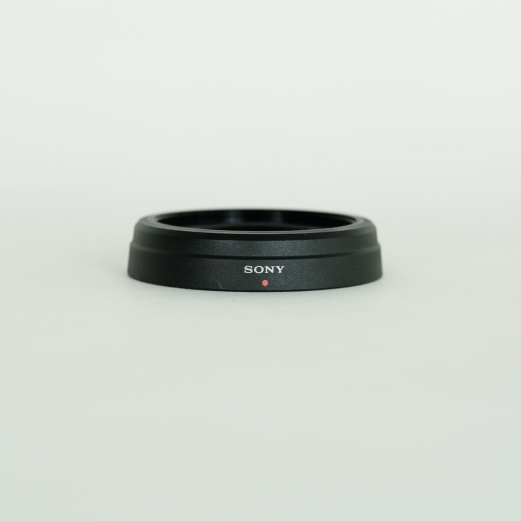 SONY E 20mm F2.8 SEL20F28 SONY E 20mm F2.8 SEL20F28