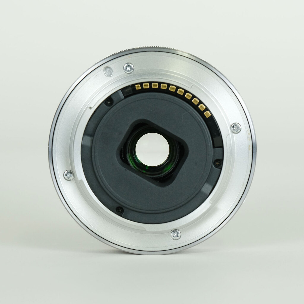SONY E 16mm F2.8 SEL16F28 SONY E 16mm F2.8 SEL16F28