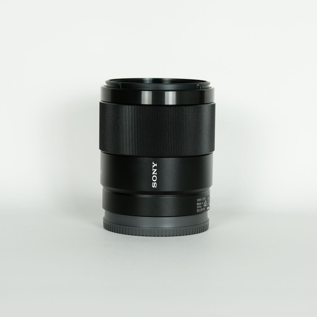 SONY FE 35mm F1.8 SEL35F18F SONY FE 35mm F1.8 SEL35F18F