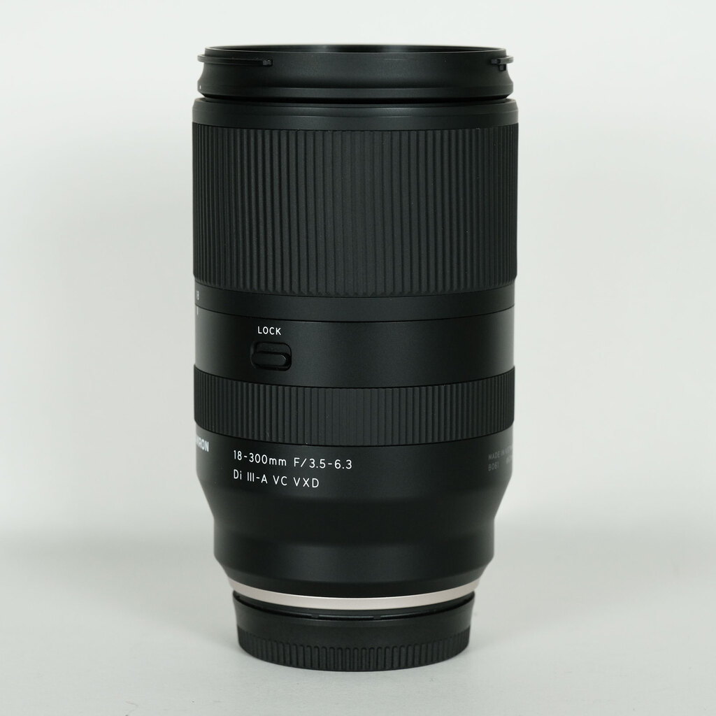 TAMRON 18-300mm F/3.5-6.3 Di III-A VC VXD (Model B061) [フジフイルムX用]