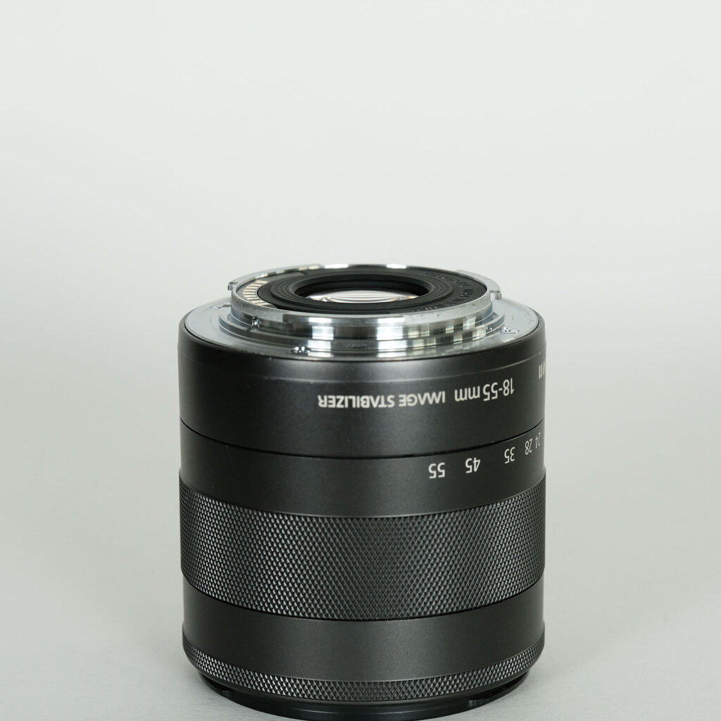 Canon EF-M18-55mm F3.5-5.6 IS STM