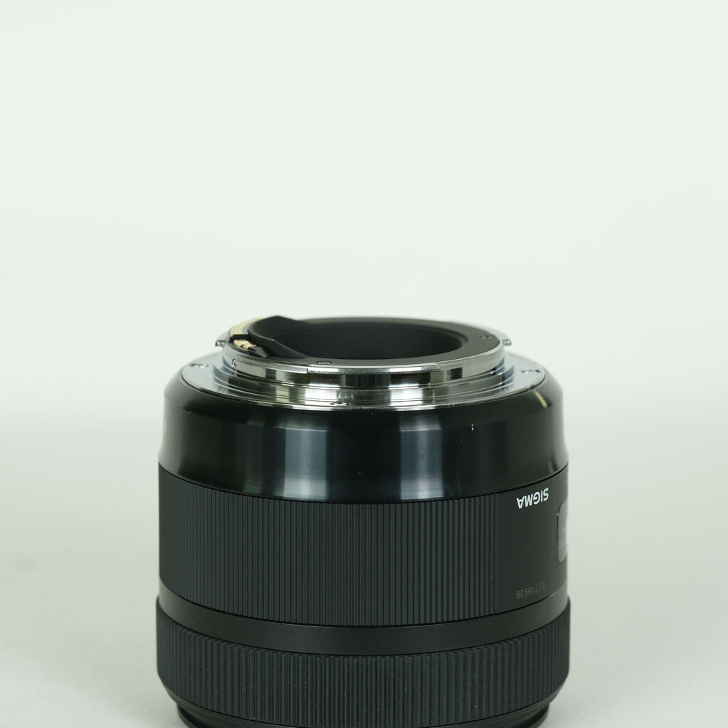 SIGMA 30mm F1.4 DC HSM | Art [キヤノン用]