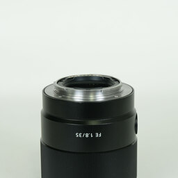 SONY FE 35mm F1.8 SEL35F18F