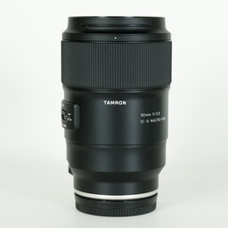 TAMRON 90mm F/2.8 Di III MACRO VXD [ソニーE用]