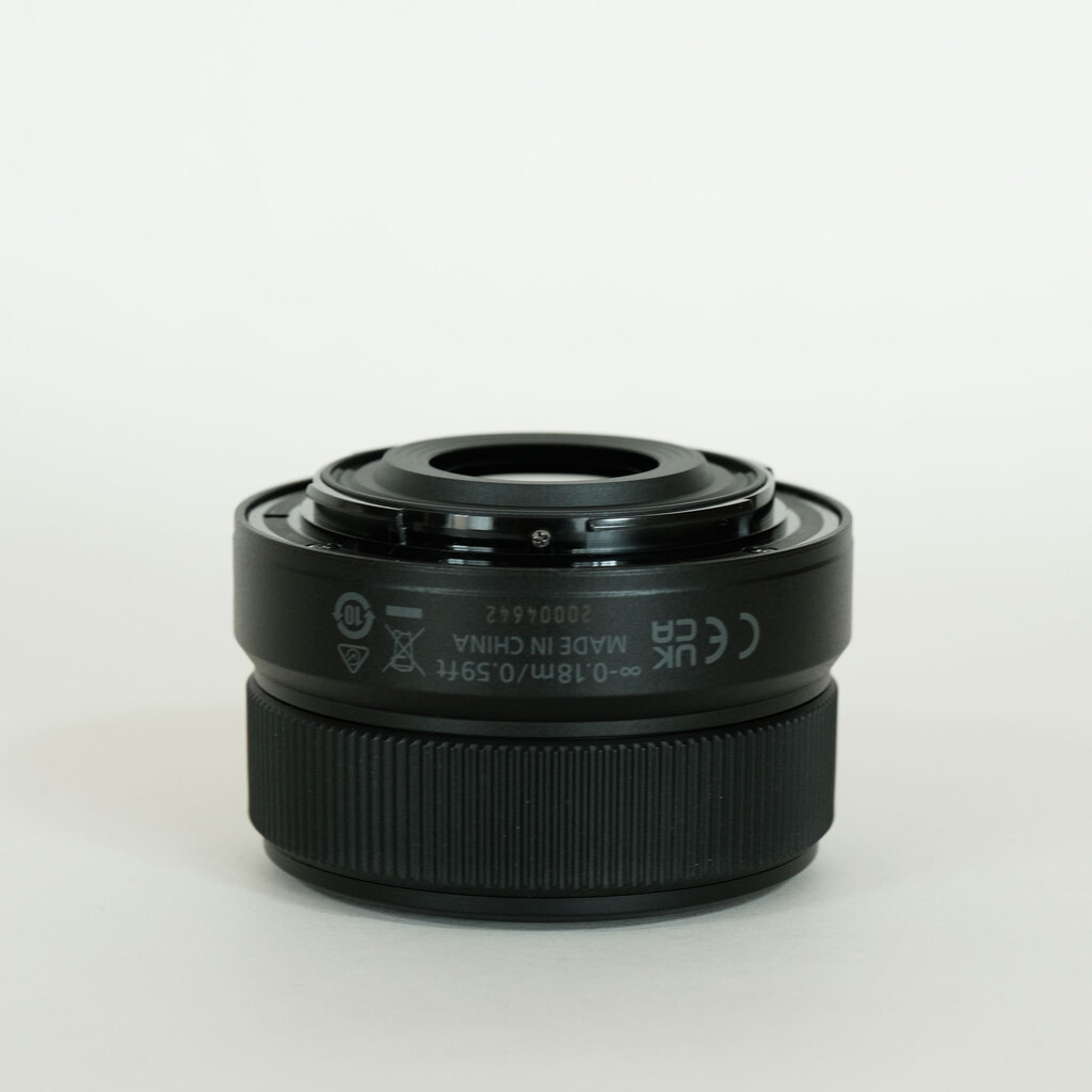 Nikon NIKKOR Z DX 24mm f/1.7 Nikon NIKKOR Z DX 24mm f/1.7