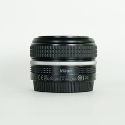 Nikon NIKKOR Z 40mm f/2 Nikon NIKKOR Z 40mm f/2