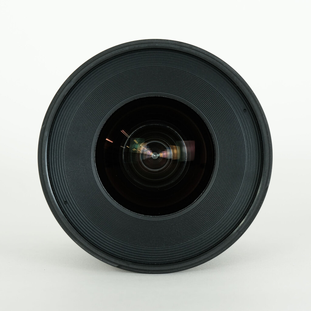 TAMRON SP AF11-18mmF4.5-5.6DiII Model A13N (ニコン用) TAMRON SP AF11-18mmF4.5-5.6DiII Model A13N (ニコン用)