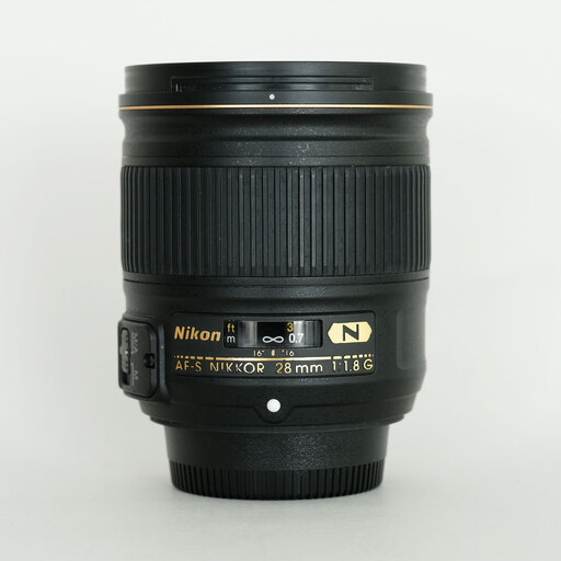 nikkor af-s 28mm f1.8G 化粧箱　Nikonニコンfマウント 箱付き AF-S NIKKOR 28mm f/1.8G