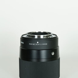 SIGMA 30mm F1.4 DC DN｜Contemporary [フジフイルムX用]