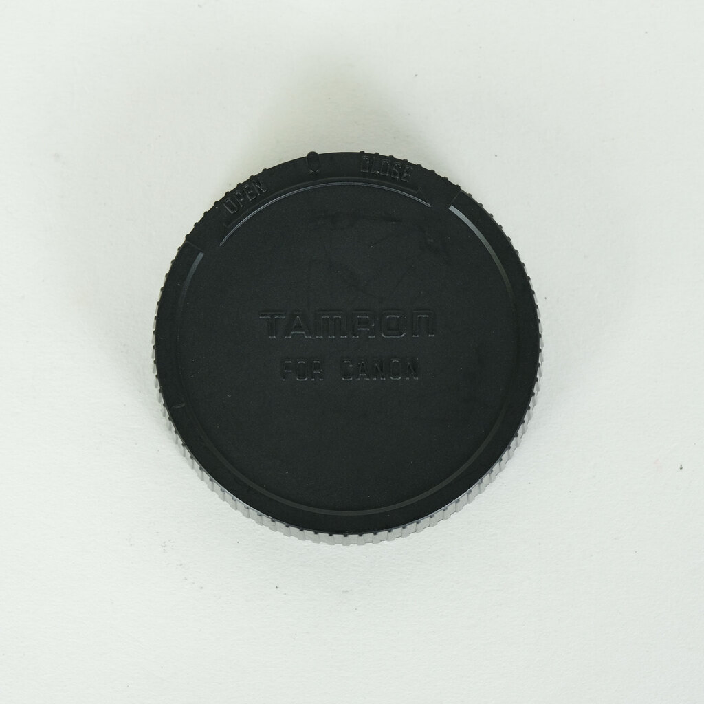 SIGMA 10-20mm F3.5 EX DC HSM (キヤノンEF用) SIGMA 10-20mm F3.5 EX DC HSM (キヤノンEF用)