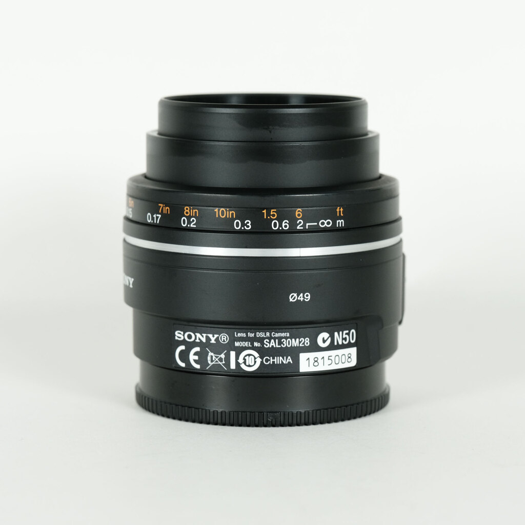 レンズ(単焦点) SONY SAL30m28//C Amazon.co.jp: SONY 単焦点マクロレンズ DT 30mm F2.8 Macro SAM