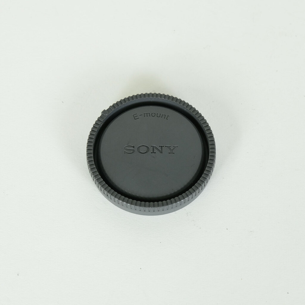 SONY Vario-Tessar T＊ E 16-70mm F4 ZA OSS SEL1670Z