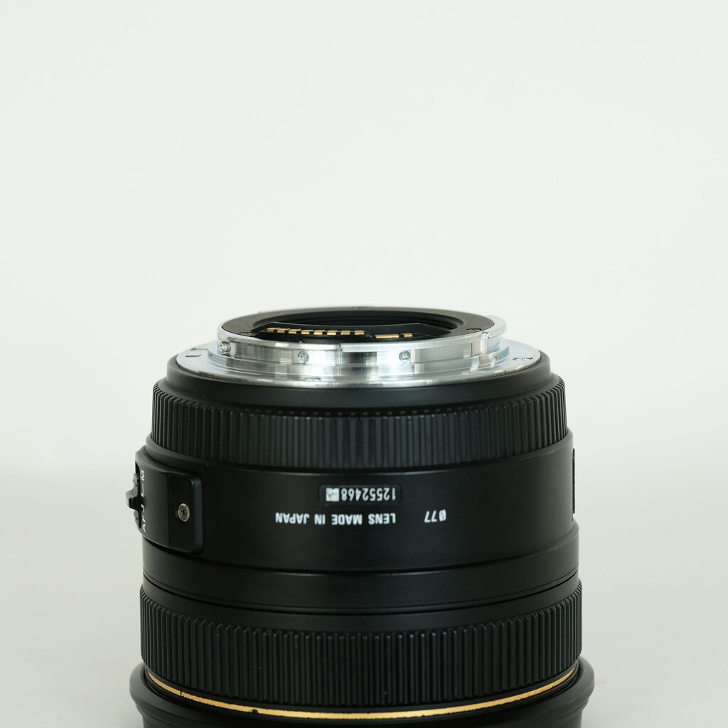 SIGMA 50mm F1.4 DG HSM 純正レンズケース付き 50mm F1.4 DG HSM | Art | レンズ | 製品 | Sigma