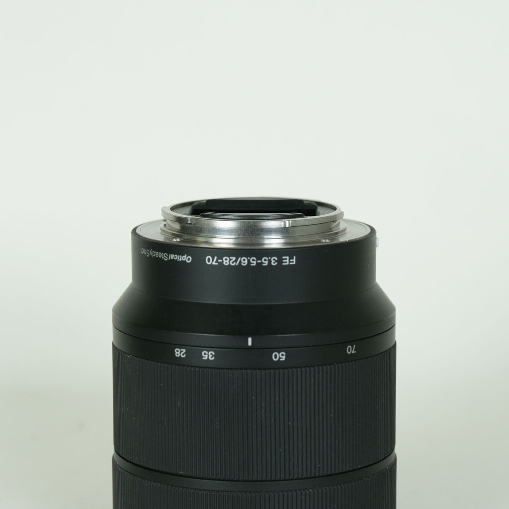 SONY FE 28-70mm F3.5-5.6 OSS SEL2870 SONY FE 28-70mm F3.5-5.6 OSS SEL2870