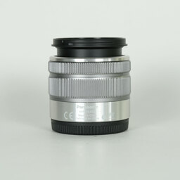 Panasonic LUMIX G VARIO 14-42mm F3.5-5.6 ASPH./MEGA O.I.S. Panasonic LUMIX G VARIO 14-42mm F3.5-5.6 ASPH./MEGA O.I.S.