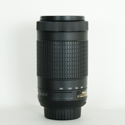 Nikon AF-P DX NIKKOR 70-300mm f/4.5-6.3G ED VR Nikon AF-P DX NIKKOR 70-300mm f/4.5-6.3G ED VR