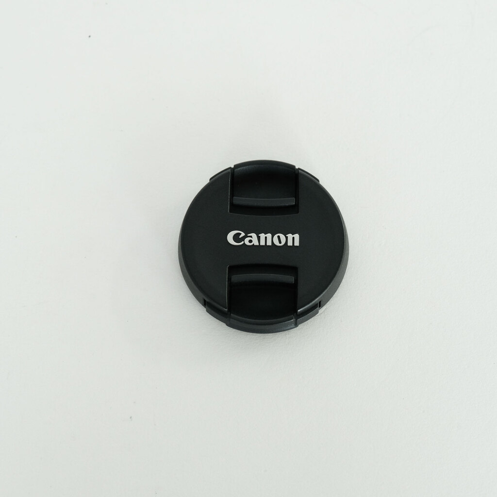 Canon RF50mm F1.8 STM Canon RF50mm F1.8 STM