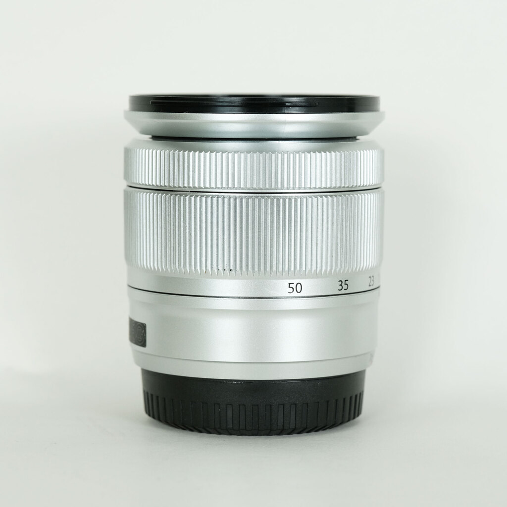 FUJIFILM フジノン XC16-50mm F3.5-5.6 OIS シルバー FUJIFILM フジノン XC16-50mm F3.5-5.6 OIS シルバー