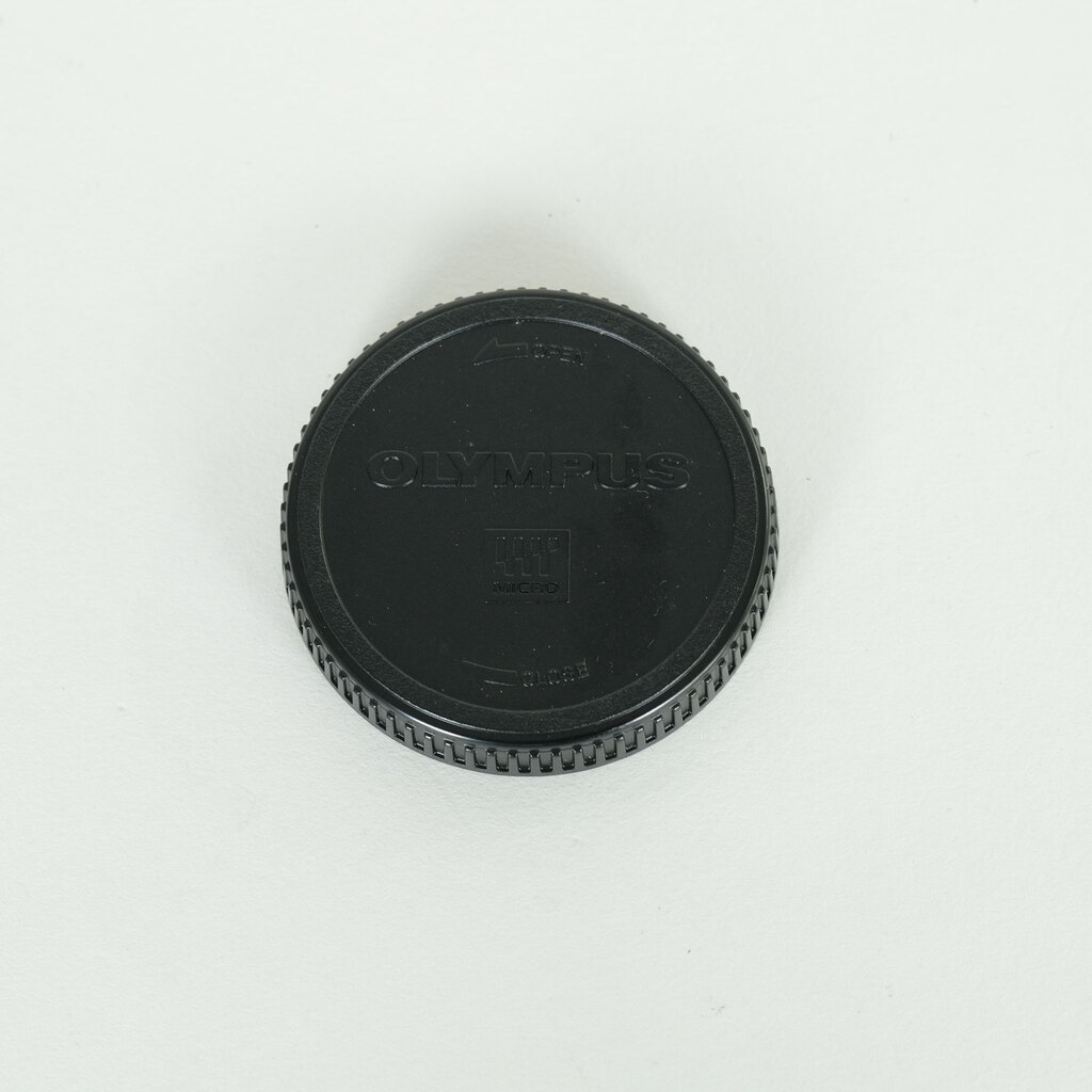 OLYMPUS M.ZUIKO DIGITAL ED 14-42mm F3.5-5.6 EZ シルバー OLYMPUS M.ZUIKO DIGITAL ED 14-42mm F3.5-5.6 EZ シルバー