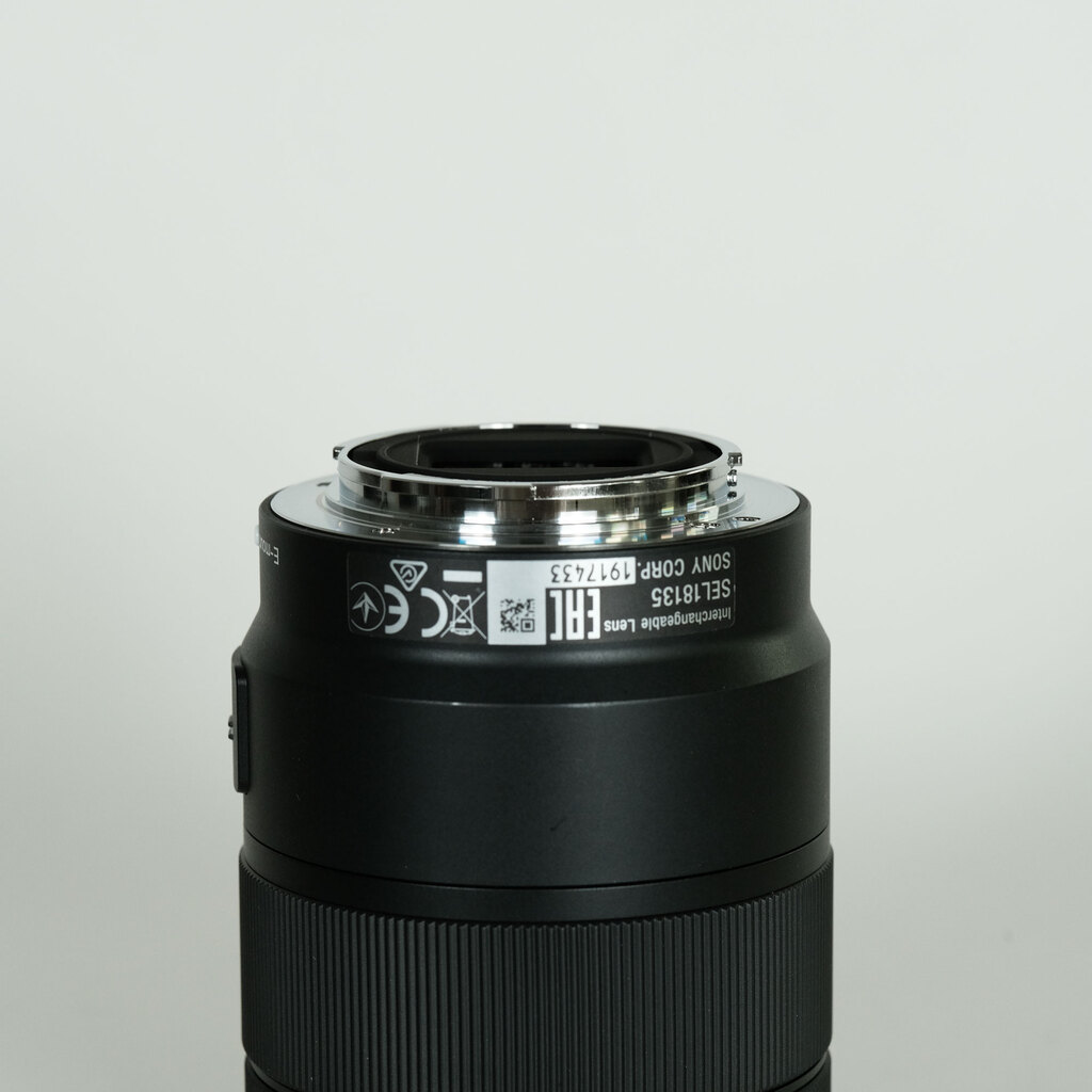 SONY E 18-135mm F3.5-5.6 OSS SEL18135