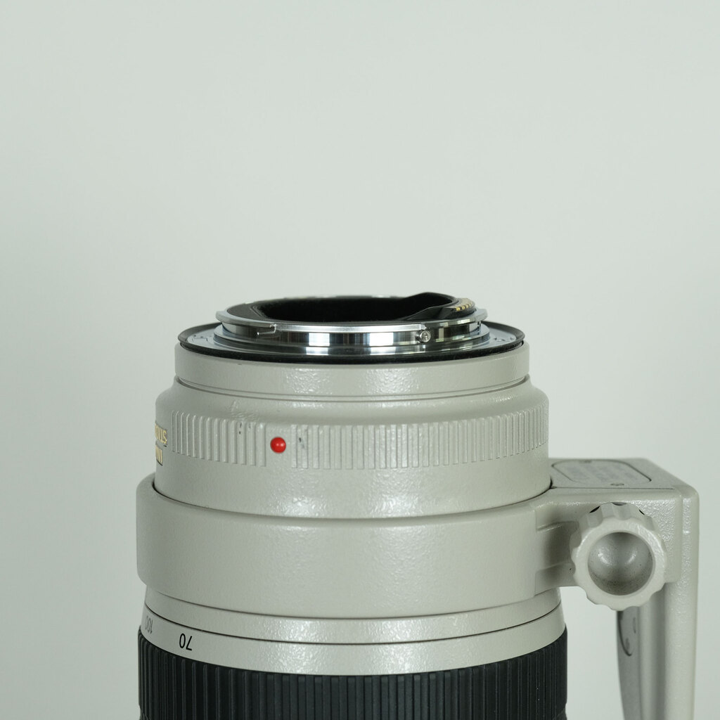 Canon EF70-200mm F2.8L IS II USM Canon EF70-200mm F2.8L IS II USM