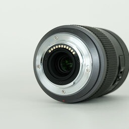 Panasonic LUMIX G VARIO 45-200mm F4.0-F5.6 MEGA O.I.S. H-FS045200 Panasonic LUMIX G VARIO 45-200mm F4.0-F5.6 MEGA O.I.S. H-FS045200