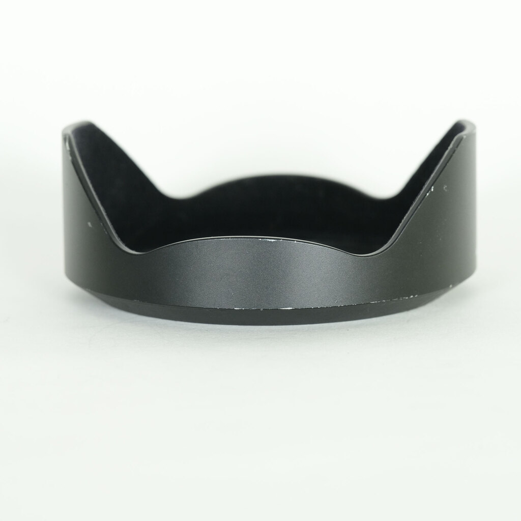 SONY Vario-Sonnar T* 24-70mm F2.8 ZA SSM SAL2470Z SONY Vario-Sonnar T* 24-70mm F2.8 ZA SSM SAL2470Z