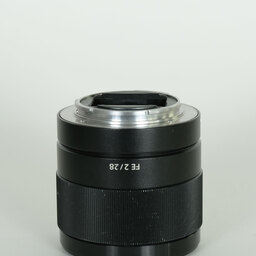SONY FE 28mm F2 SEL28F20