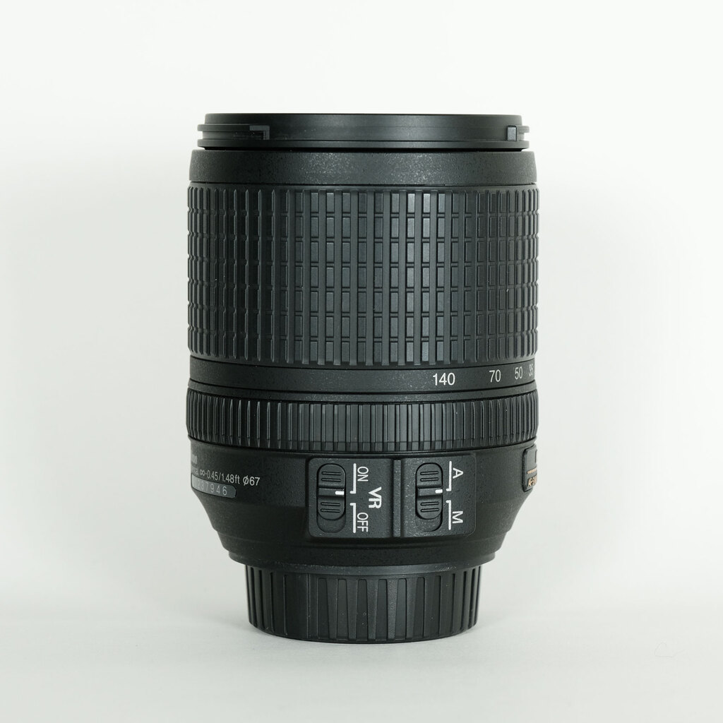 Nikon AF-S DX NIKKOR 18-140mm F3.5-5.6G ED VR Nikon AF-S DX NIKKOR 18-140mm F3.5-5.6G ED VR