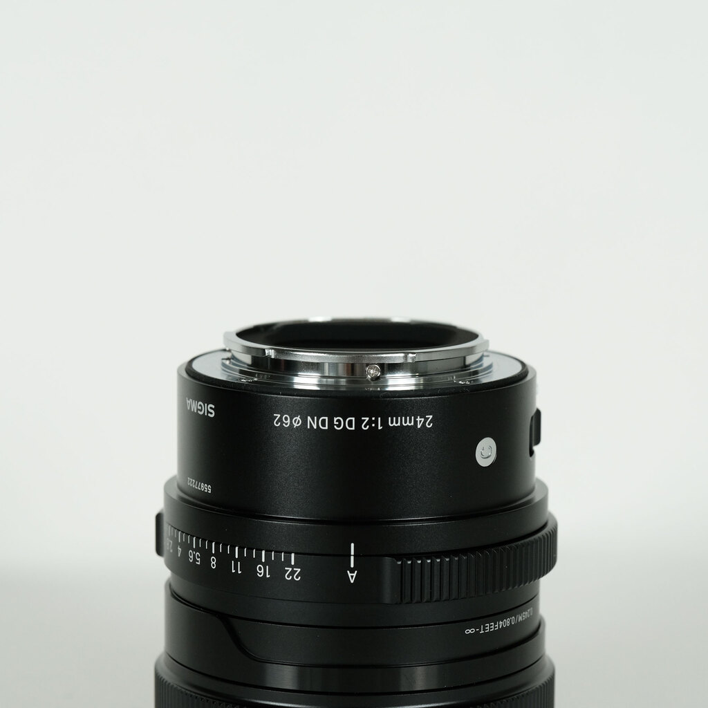 SIGMA 24mm F2 DG DN｜Contemporary [ソニーE用]