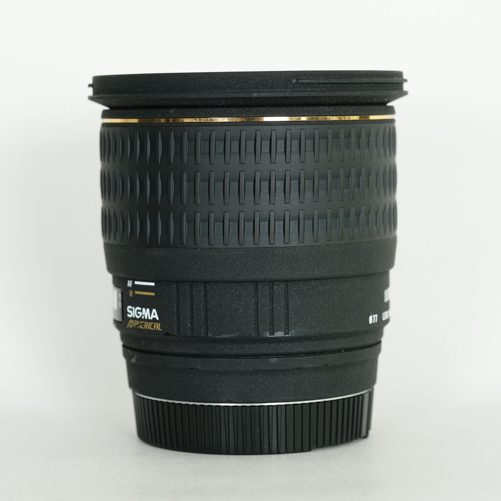 SIGMA AF 24mm F1.8 EX DG ASPH MACRO (ソニーA用) SIGMA AF 24mm F1.8 EX DG ASPH MACRO (ソニーA用)