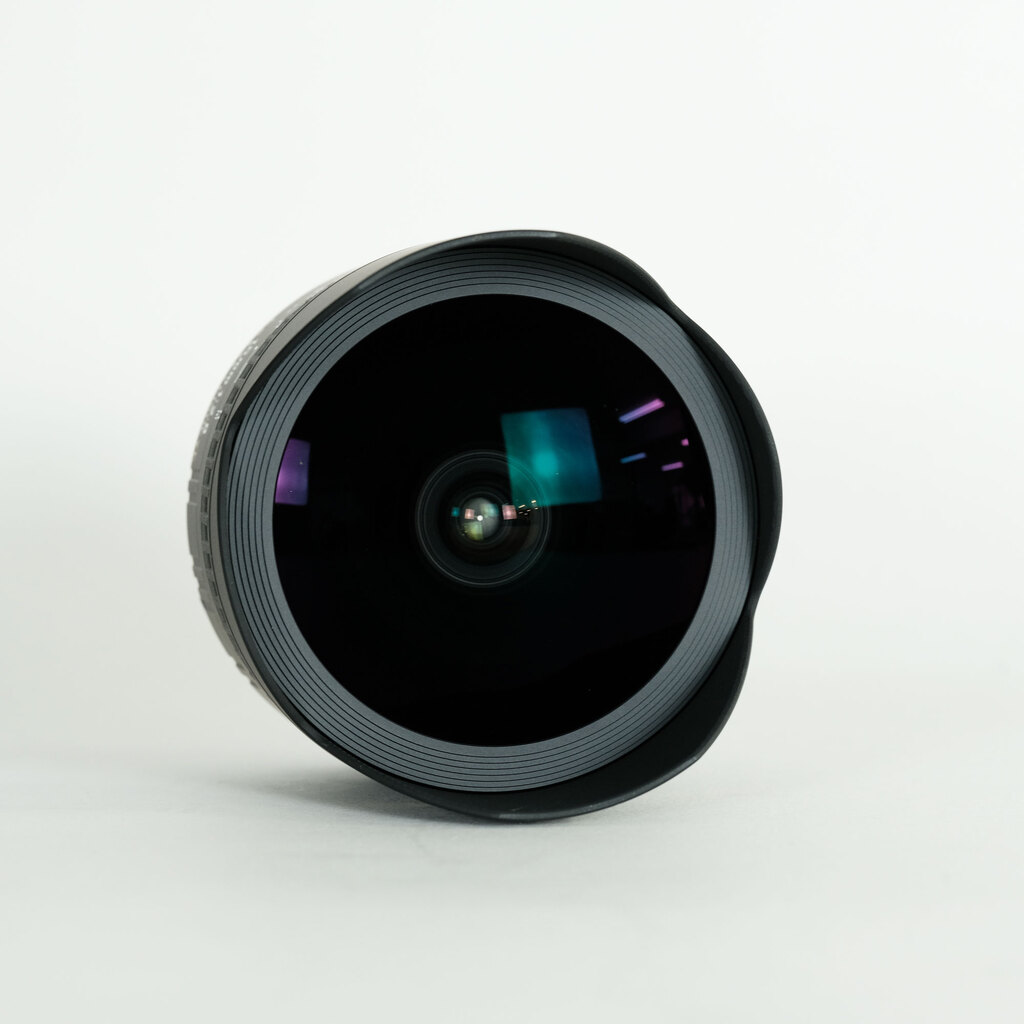 SIGMA 15mm F2.8EX DG DIAGONAL FISHEYE (ニコンF用) SIGMA 15mm F2.8EX DG DIAGONAL FISHEYE (ニコンF用)