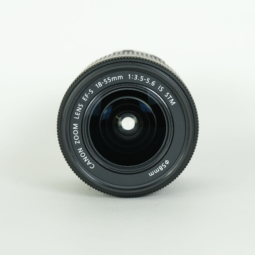 Canon EF-S18-55mm F3.5-5.6 IS STM