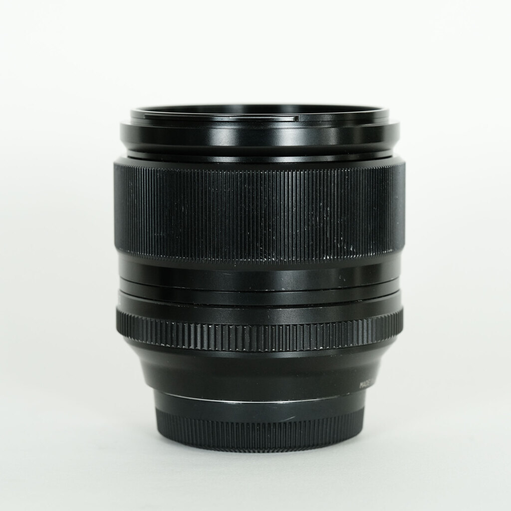 FUJIFILM XF56mmF1.2 R FUJIFILM XF56mmF1.2 R