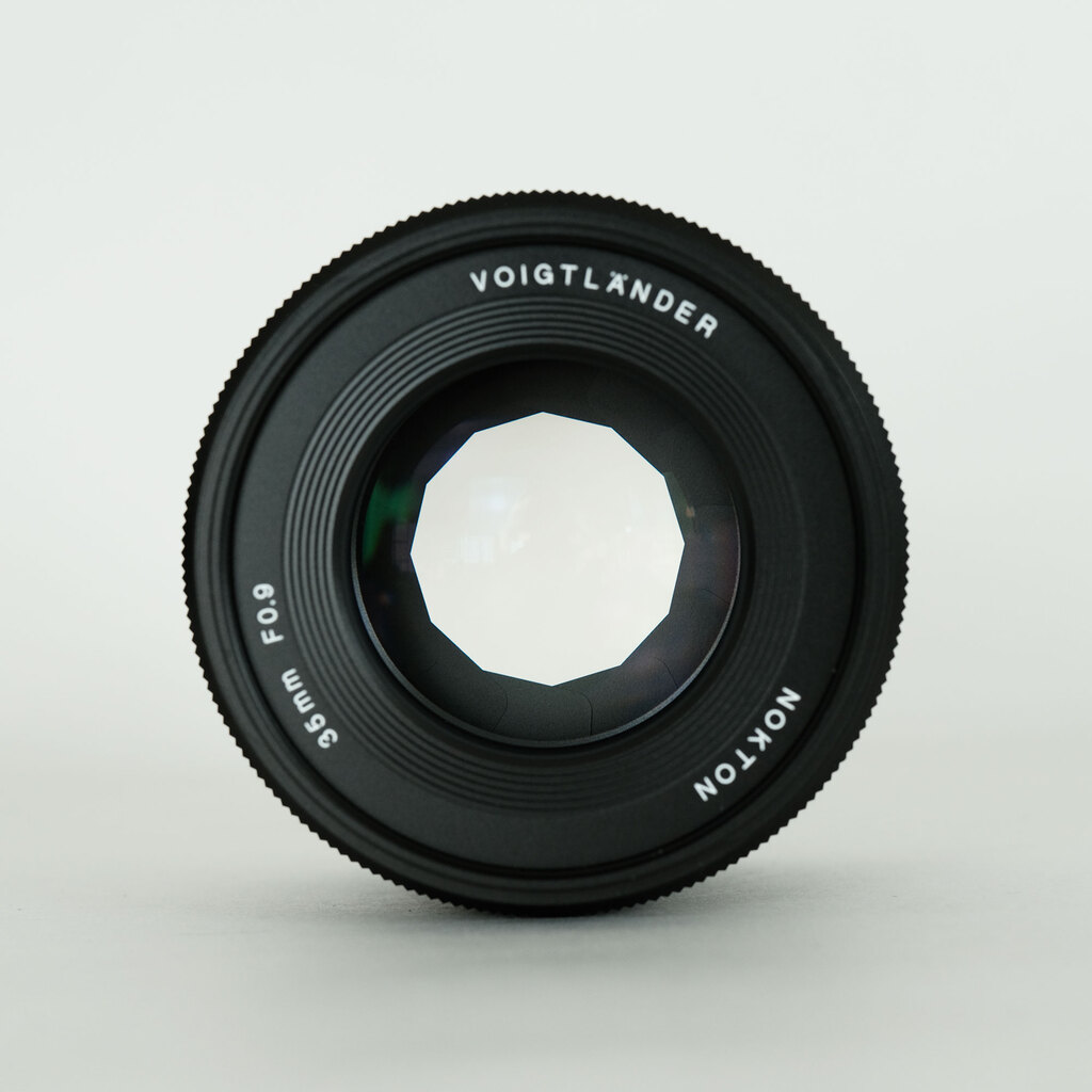 Voigtlander NOKTON 35mm F0.9 aspherical [フジフイルムX用]
