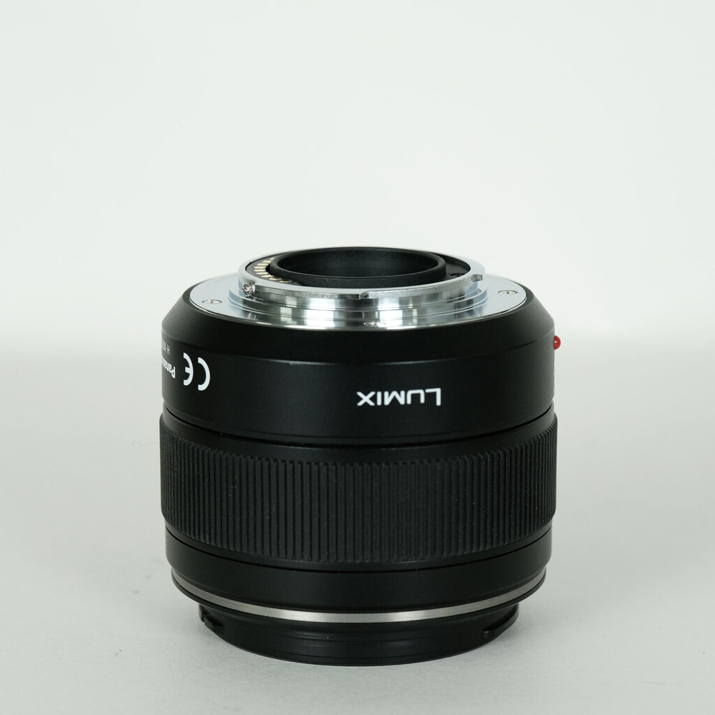Panasonic LEICA DG SUMMILUX 25mm F1.4 ASPH. H-X025