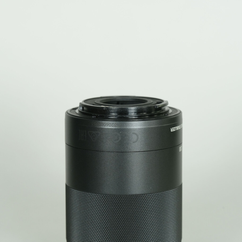 Canon EF-M55-200mm F4.5-6.3 IS STM