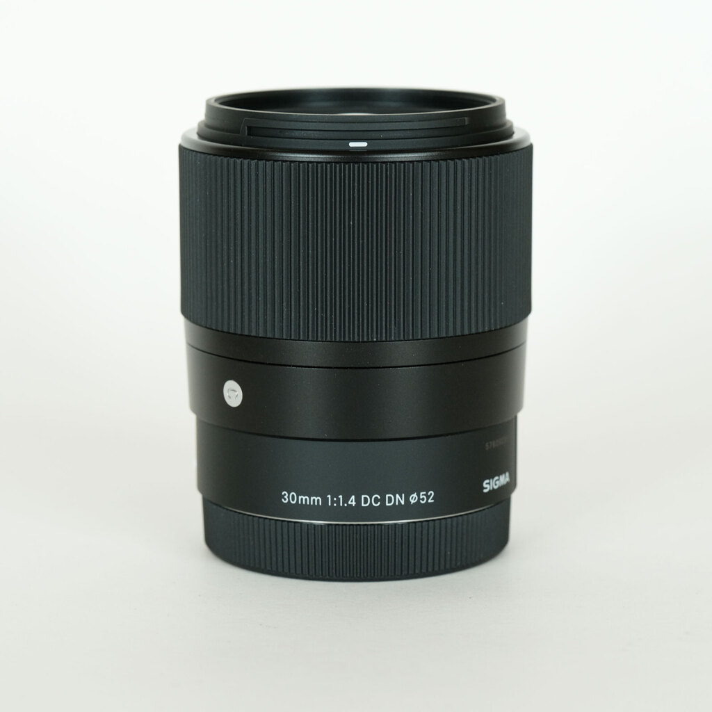 SIGMA 30mm F1.4 DC DN｜Contemporary [ソニーE用]の出品 | ONE SCENE