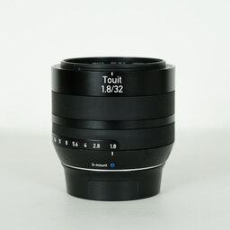 Carl Zeiss Touit 1.8/32 [フジフイルムX用]
