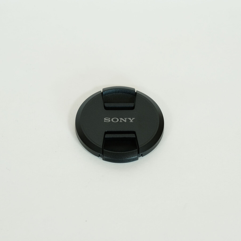 SONY Vario-Tessar T* FE 24-70mm F4 ZA OSS SEL2470Z SONY Vario-Tessar T* FE 24-70mm F4 ZA OSS SEL2470Z