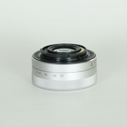Panasonic LUMIX G VARIO 12-32mm / F3.5-5.6 ASPH. / MEGA O.I.S.