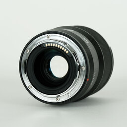 Panasonic LUMIX S 50mm F1.8 Panasonic LUMIX S 50mm F1.8