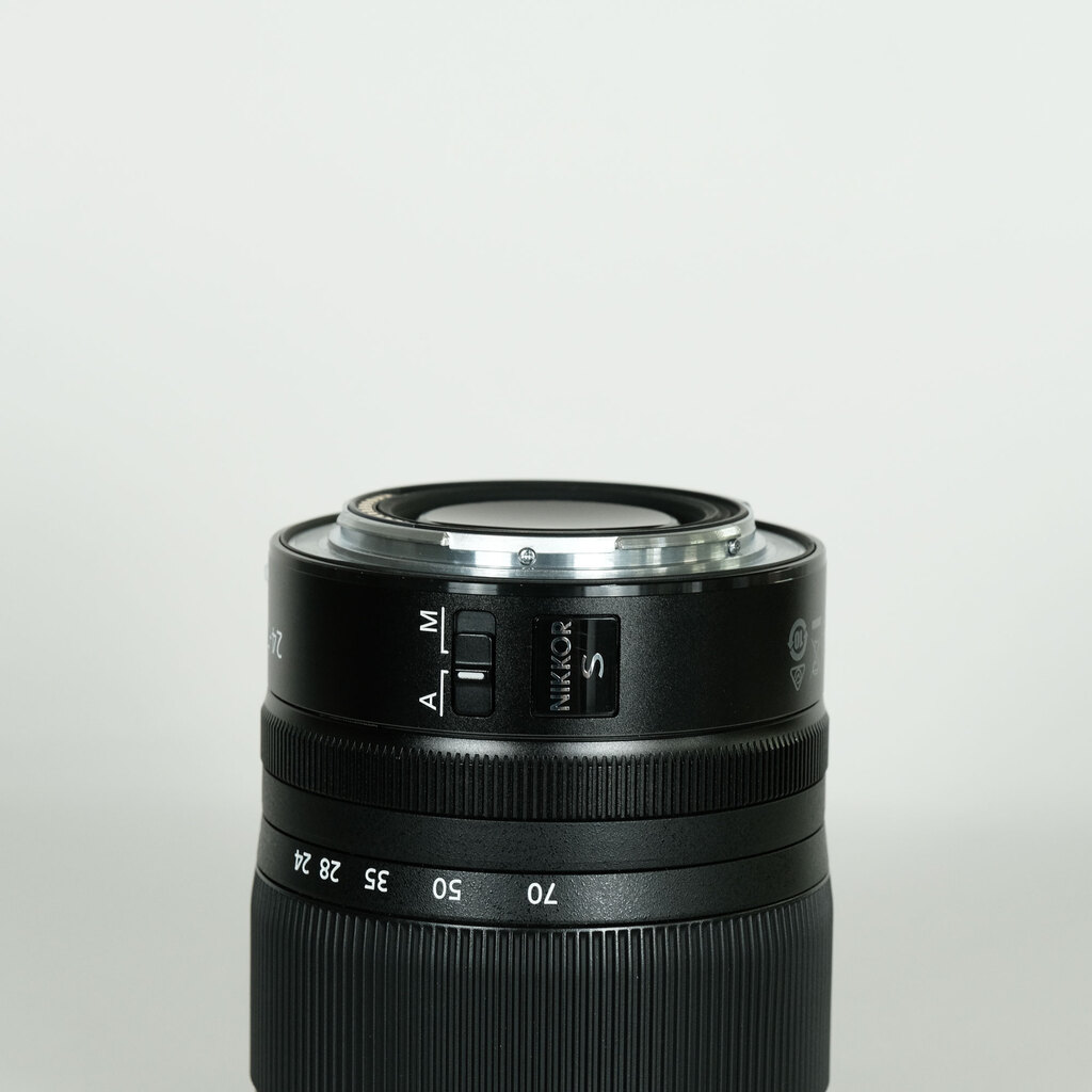 NIKKOR 24-70mm f/4 レンズ　美品 NIKKOR Z 24-70mm f/4 S