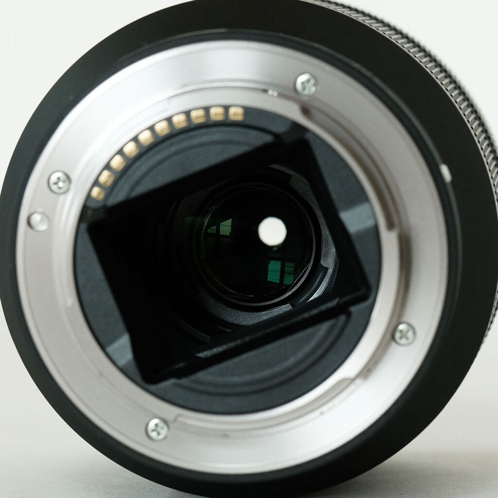SONY FE 28-70mm F3.5-5.6 OSS SEL2870の出品 | ONE SCENE（ワン